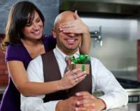 23 февраля: найти подарок для мужчины.